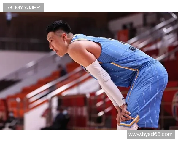 翟晓川：从篮球场上的拼搏者到生活中的多面手，探索他的成长与转变之路